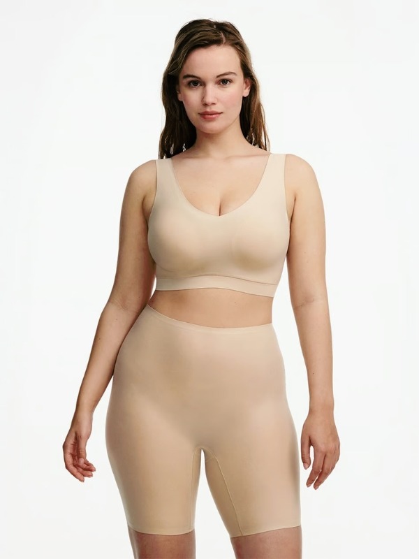 SoftStretch High Waist Mid-Thigh Short Nude
