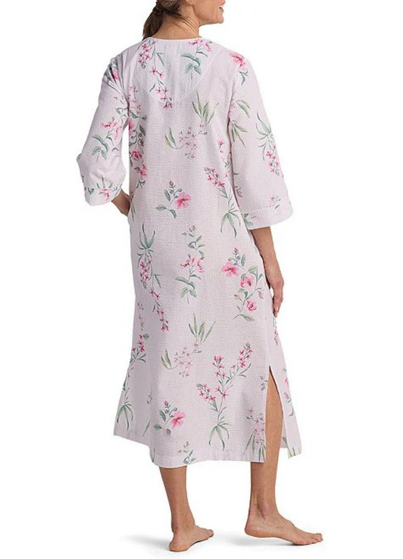 Miss Elaine Seersucker Zip Housecoat Long - White with Pink Floral (Style: 867605/X-122)