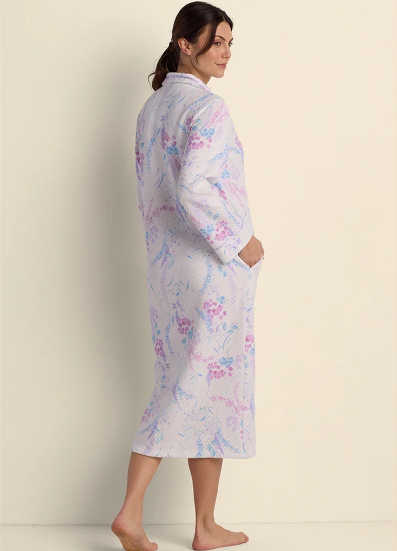 Miss Elaine Quilt-In-Knit Long Robe – Pink/Lavender Sprays On Ivory (Style: 677425-178)