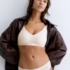 Chantelle SoftStretch Power V-Neck Wireless Support Bra Ivory
